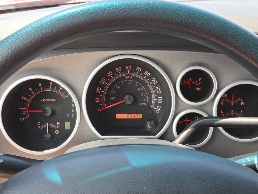Used 2012 Red Toyota Grade image 24