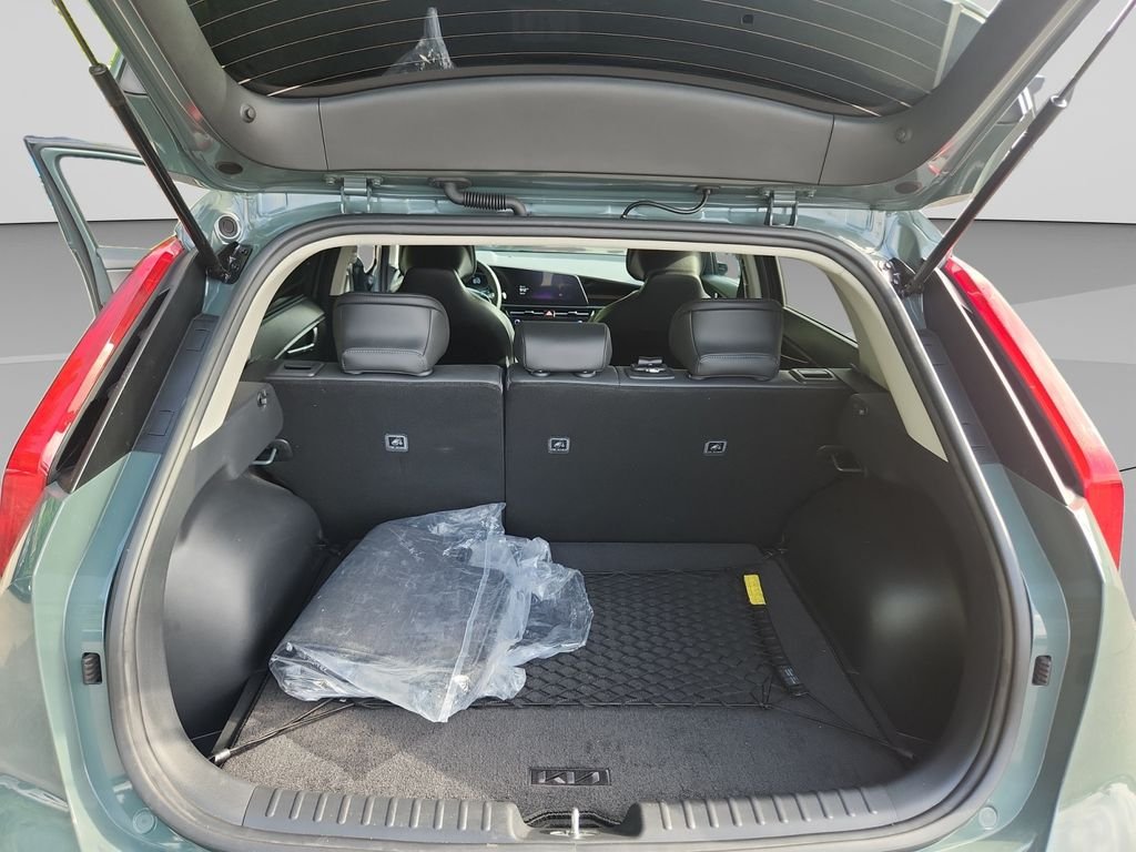 Certified Used 2023 Green Kia EX Touring image 19