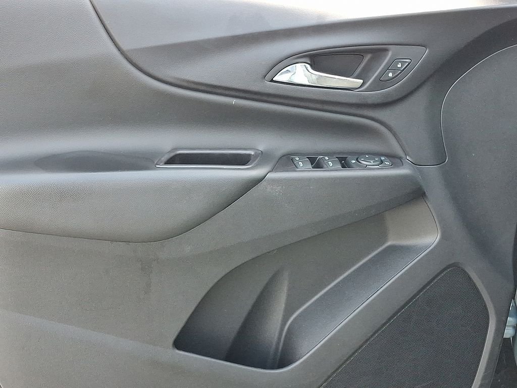 Used 2022 Blue Chevrolet LT image 13