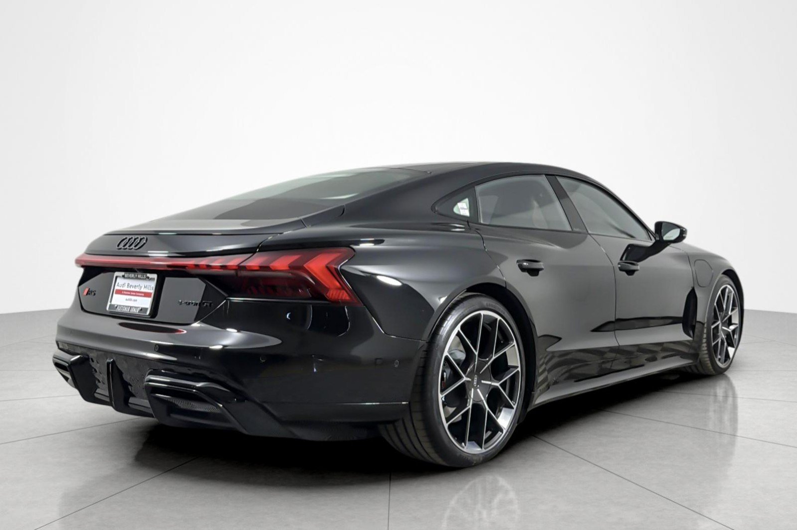 Used 2025 Mythos Black Metallic Audi performance quattro image 5