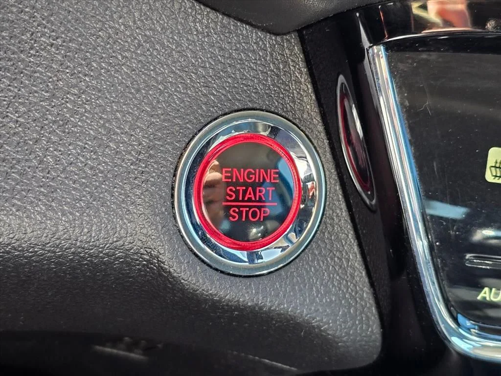 Used 2021 Silver Honda EX image 18