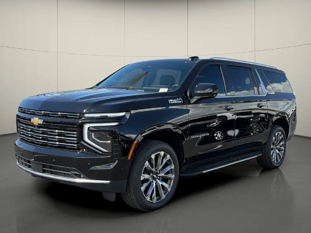 New 2026 Black Chevrolet High Country image 3