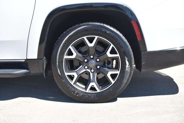 Used 2024 White Jeep Series III image 8