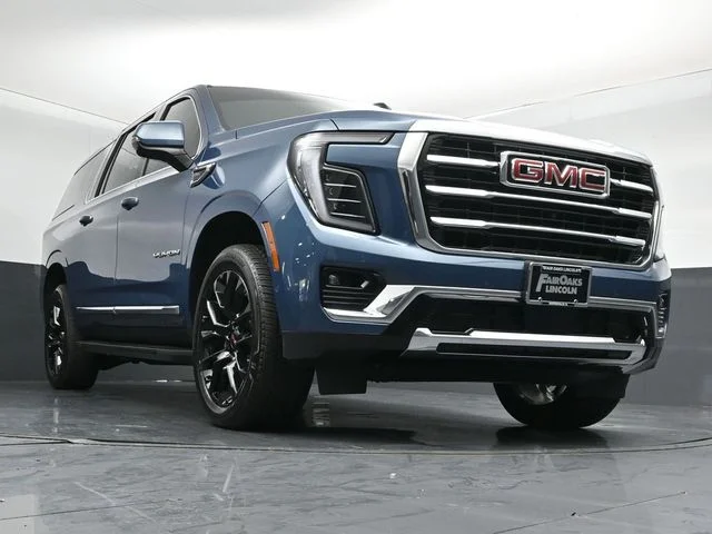 Used 2026 Blue GMC Elevation image 34