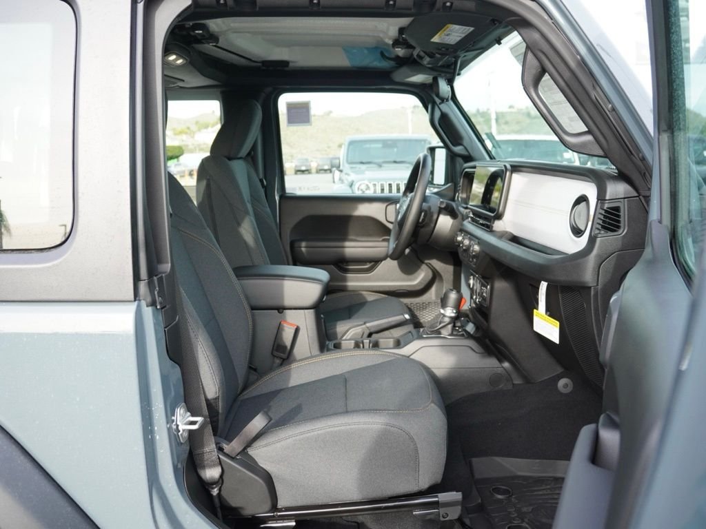 New 2026 Anvil Clear-Coat Exterior Paint Jeep Sport image 19