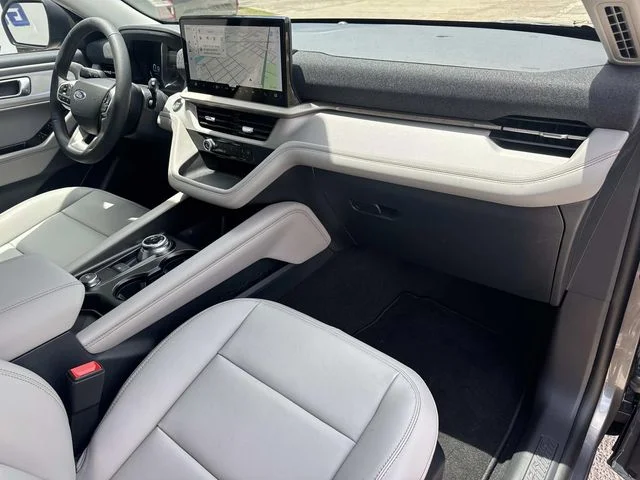 New 2026 Carbonized Gray Metallic Ford Active image 25