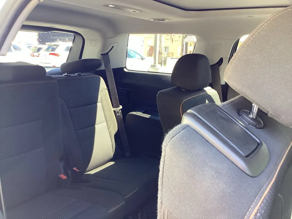 Used 2020 QUICKSILVER METALLIC GMC AT4 image 42