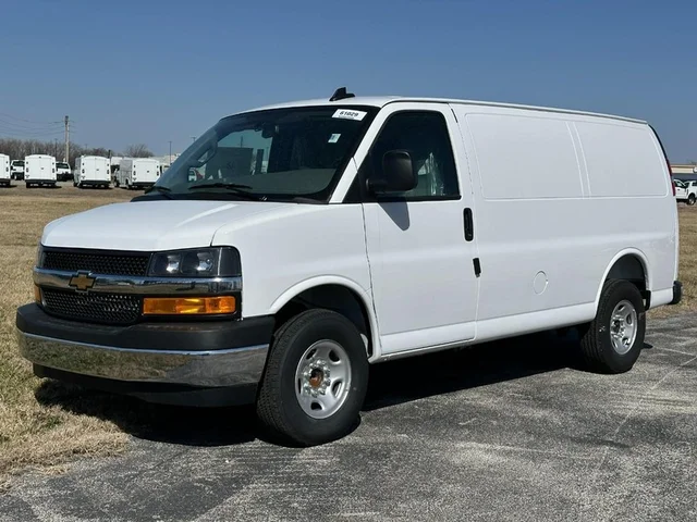 2025 Chevrolet Express Cargo Van Knapheide KVE Shelving & Partition