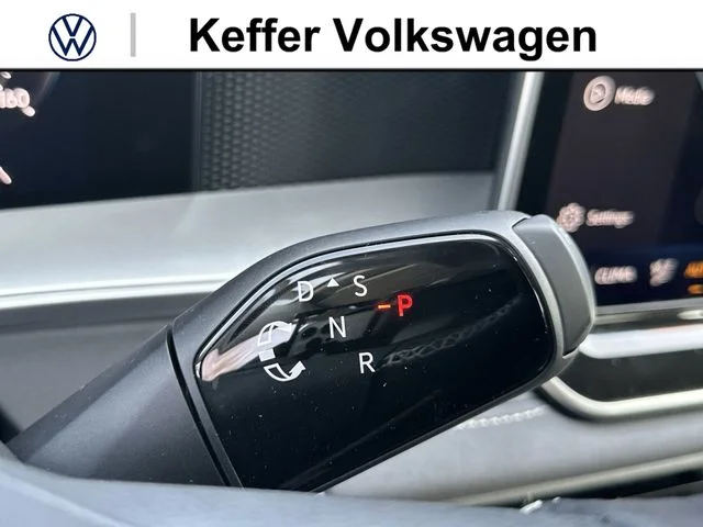 New 2026 Black Volkswagen 2.0T SE image 21