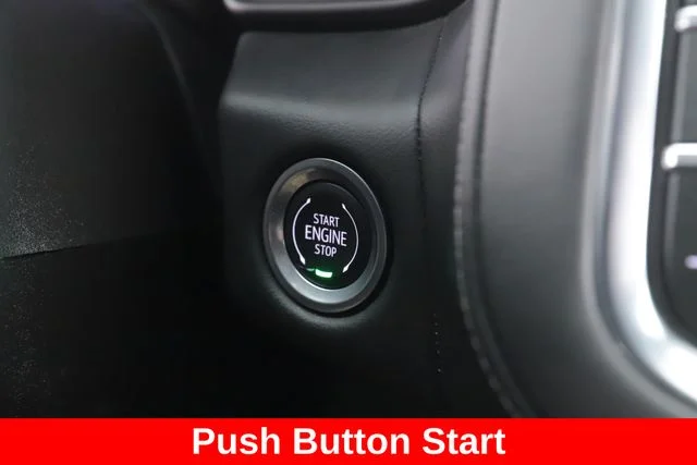 Used 2024 Silver Chevrolet Z71 image 24