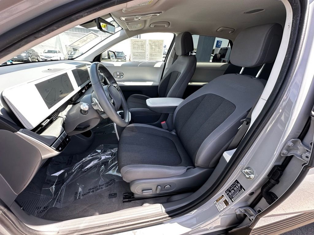 Used 2024 Cyber Gray Hyundai SEL image 18
