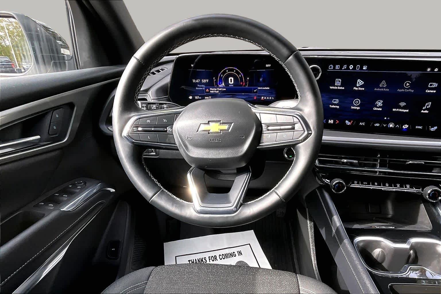 Used 2025 Summit White Chevrolet AWD LT image 6