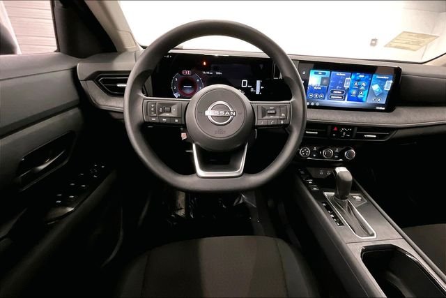 New 2027 Canyon Bronze Nissan S image 22