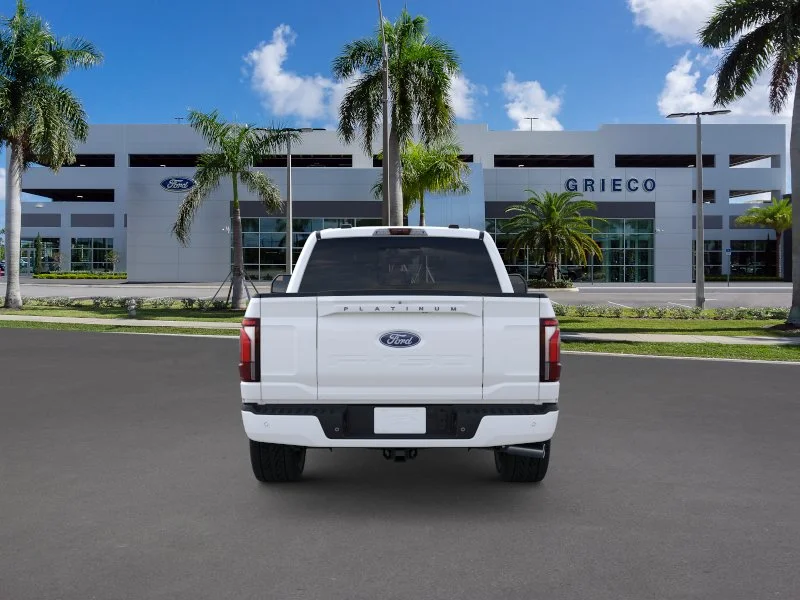 New 2026 Star White Metallic Tri-Coat Ford Platinum® image 31