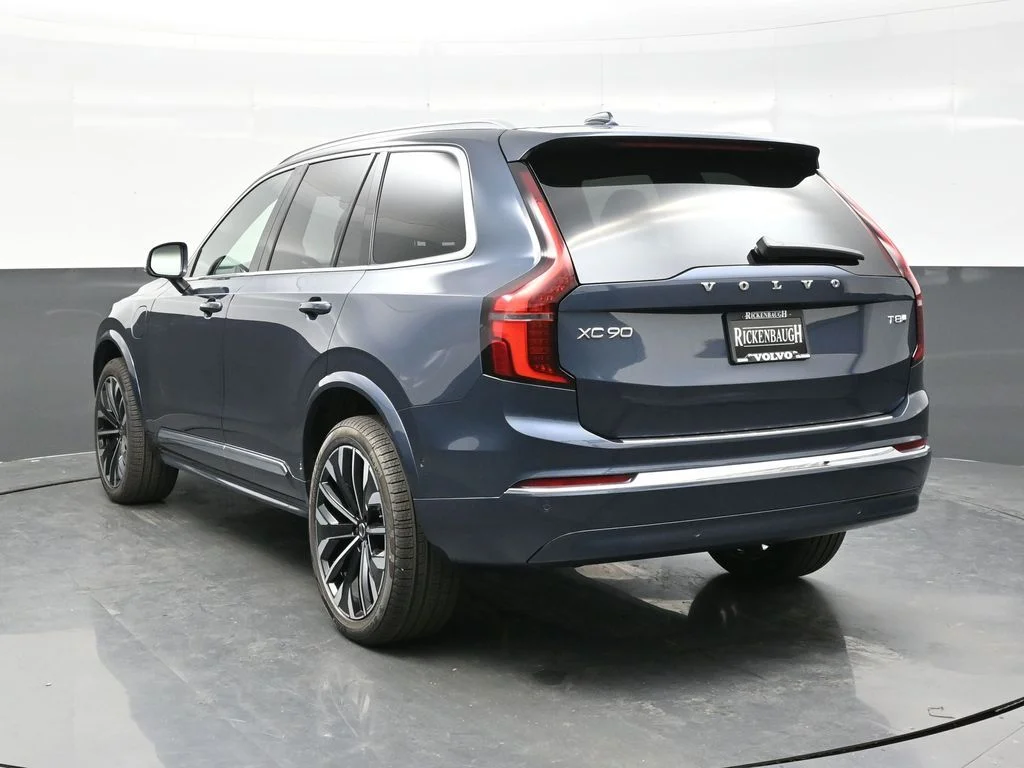 New 2026 Denim Blue Volvo T8 Plus image 5