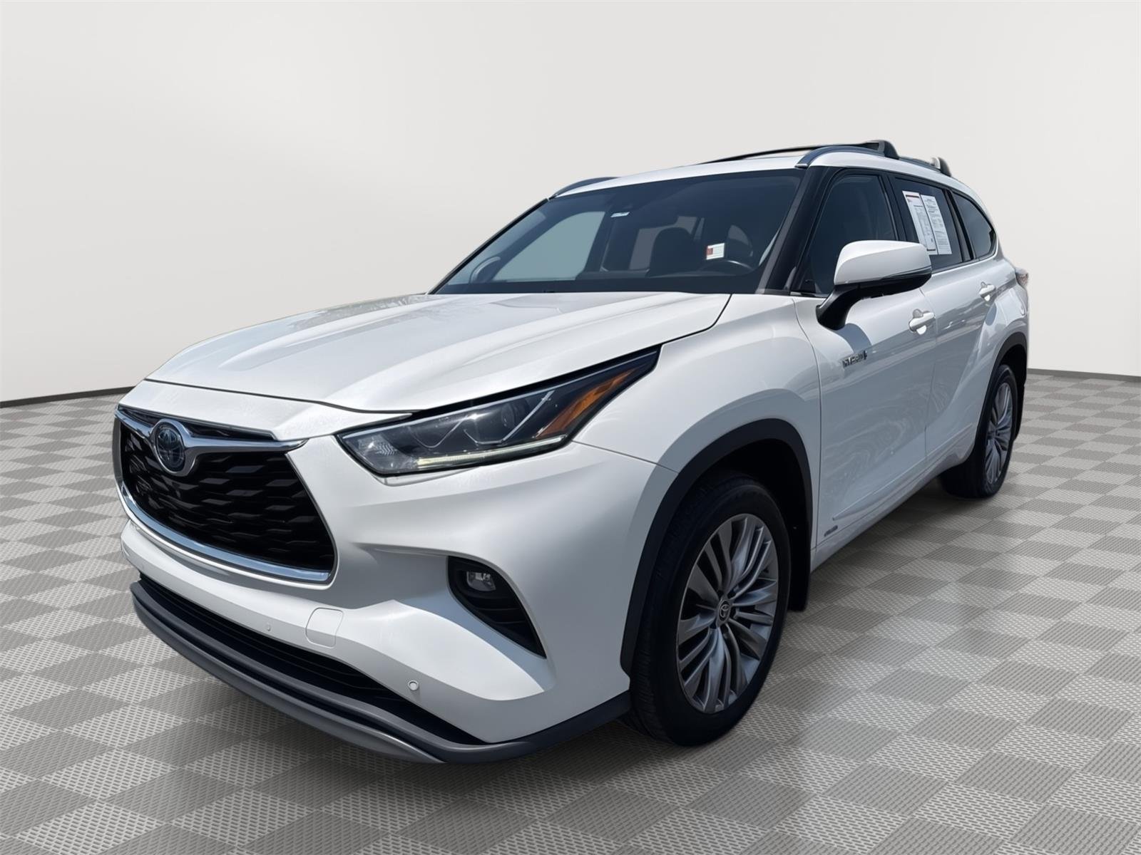 Certified 2020 Toyota Highlander Platinum with VIN 5TDEBRCH7LS003131 for sale in Kansas City