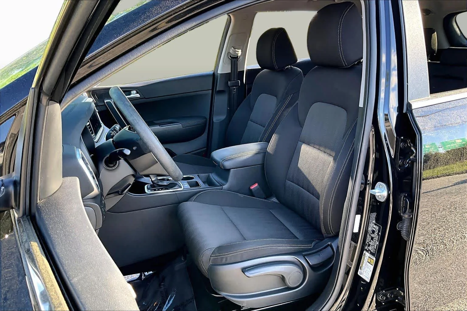Certified Used 2020 Black Cherry Pearl Kia LX image 13