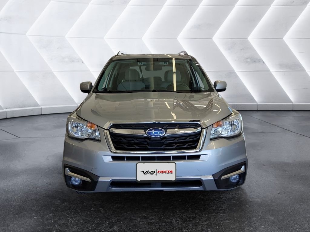 Used 2018 Silver Subaru 2.5i Premium image 2