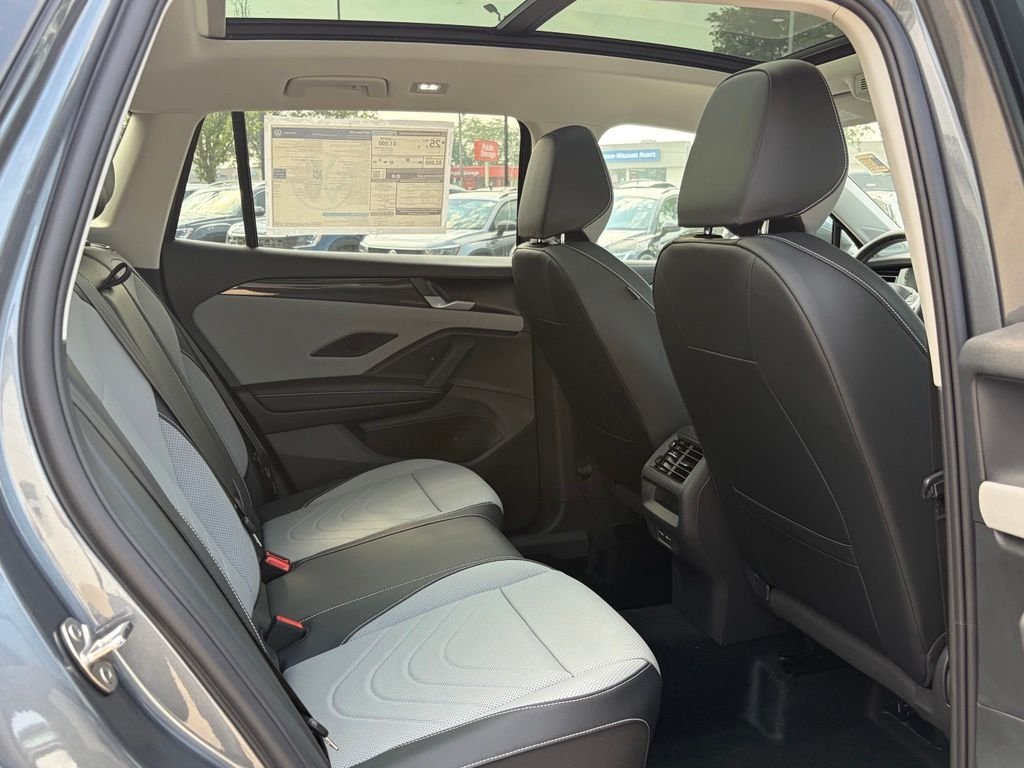 New 2026 Platinum Gray Metallic Volkswagen 2.0T SE image 14
