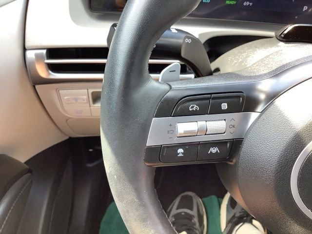 Certified Used 2025 Red Hyundai Limited image 21