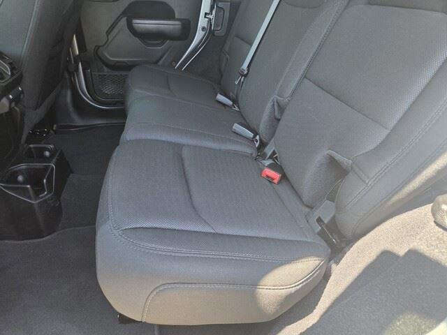 Used 2020 Billet Silver Metallic Clearcoat Jeep Sport S image 24