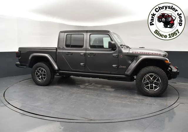 2026 Jeep Gladiator Rubicon X Auto's photo