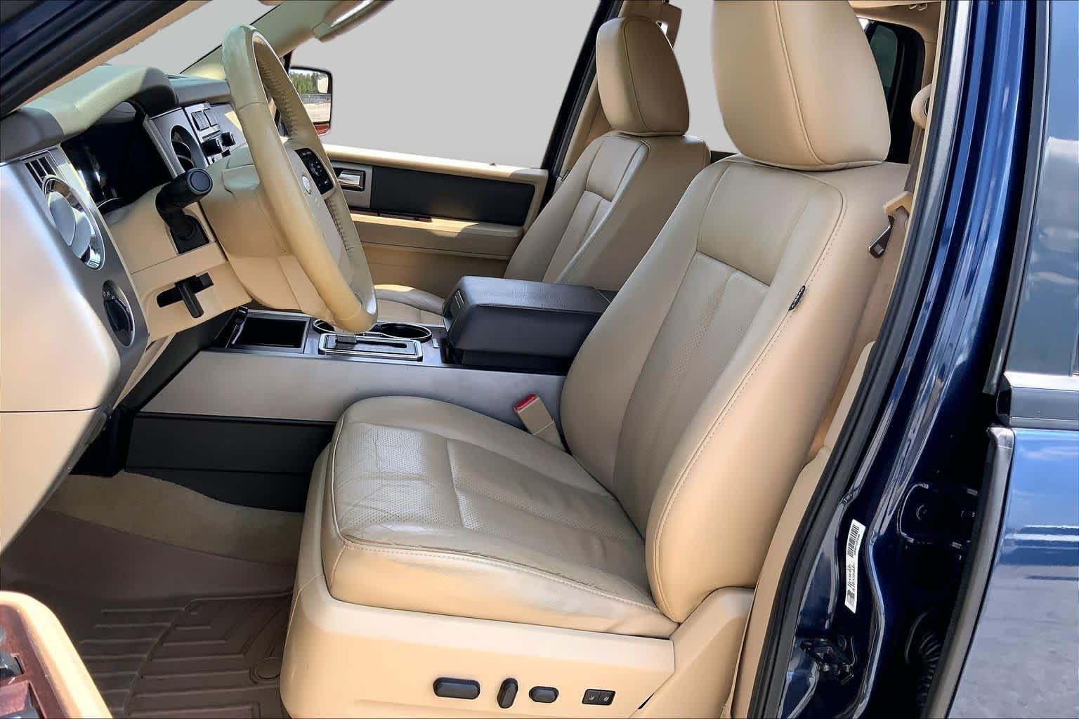 Used 2013 Blue Jeans Metallic Ford XLT image 8