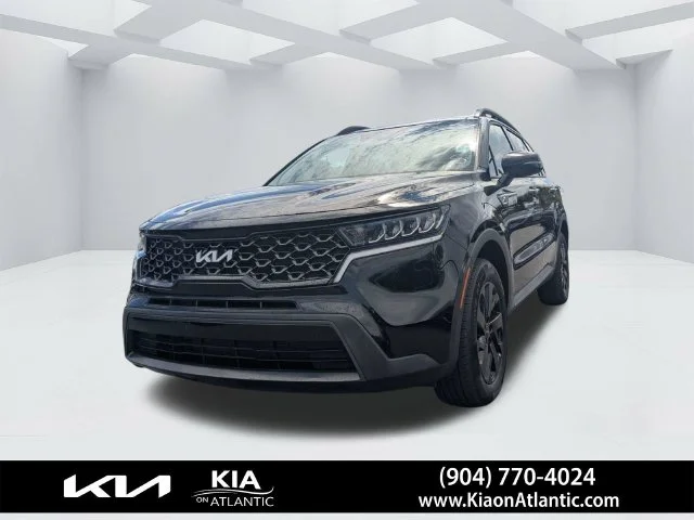 Used 2023 Black Kia X-Line S image 6