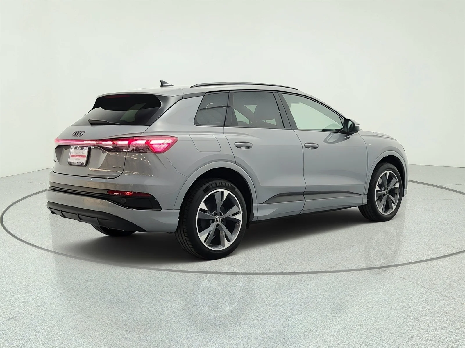 Used 2023 Pebble Gray Audi Premium Plus 50 quattro image 5