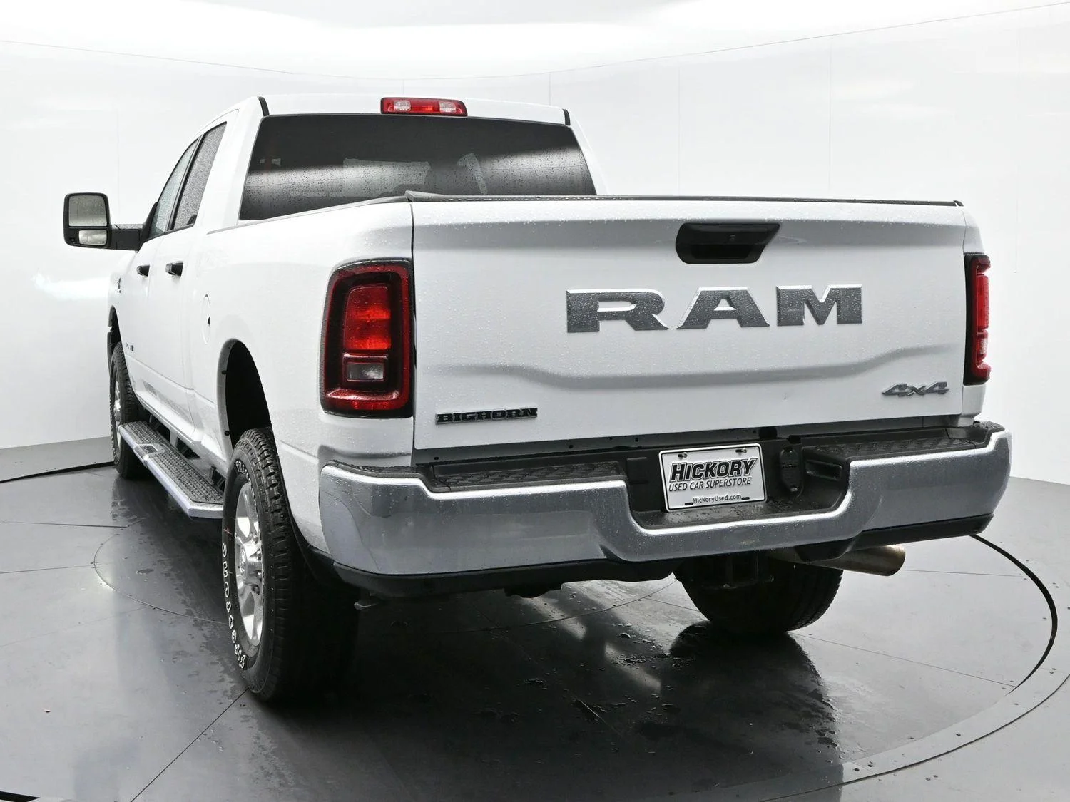 Used 2025 White Ram Big Horn image 6