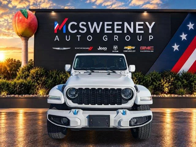 Used 2024 Black Jeep High Altitude image 8