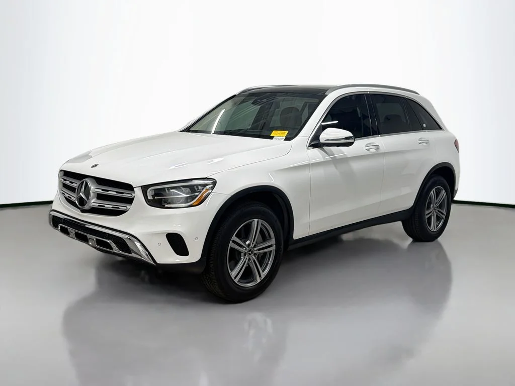 Certified Used 2022 Polar White Mercedes-Benz GLC 300 image 1