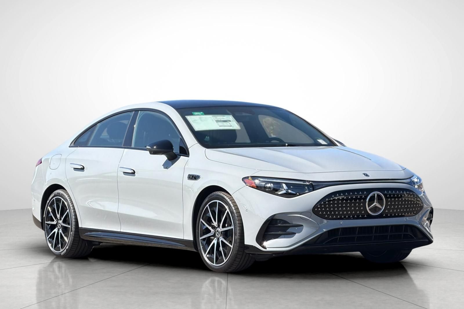 New 2027 MANUFAKTUR Alpine Grey Mercedes-Benz CLA 250+ image 29