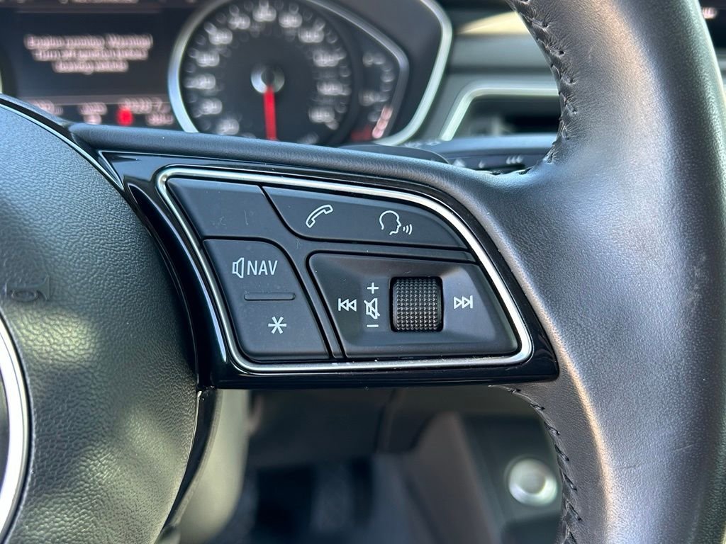 Used 2019  Audi 2.0T Premium image 21