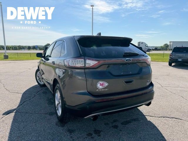 Used 2016 Magnetic Ford SEL image 10