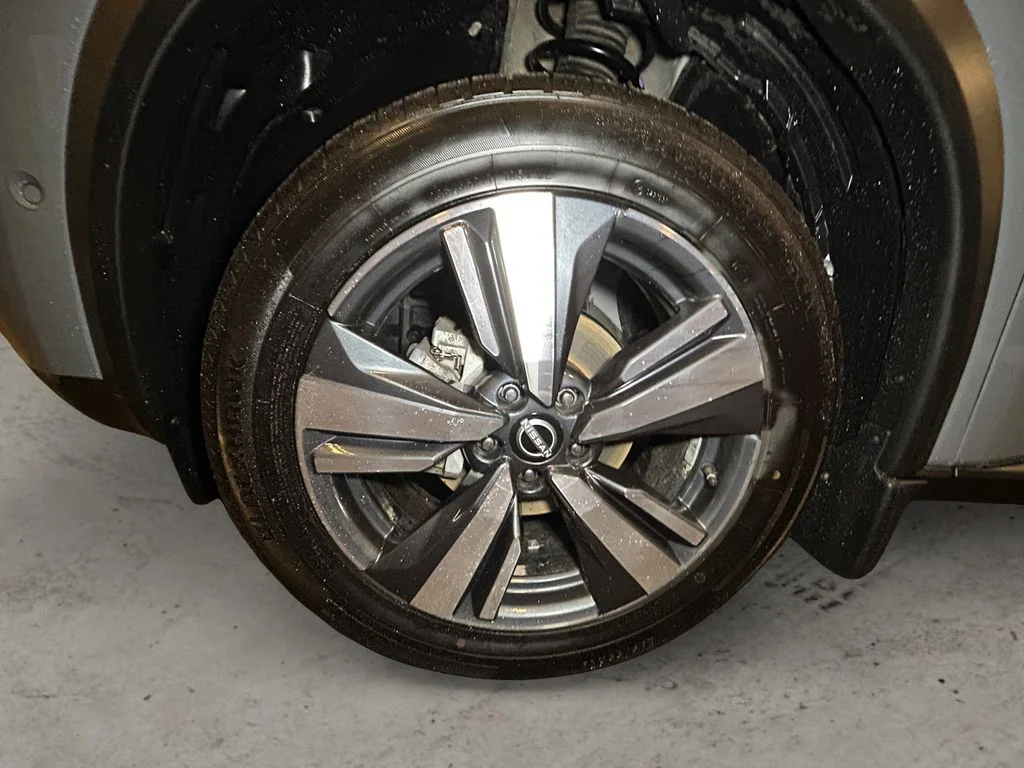 Used 2023 Boulder Gray Nissan SL image 15