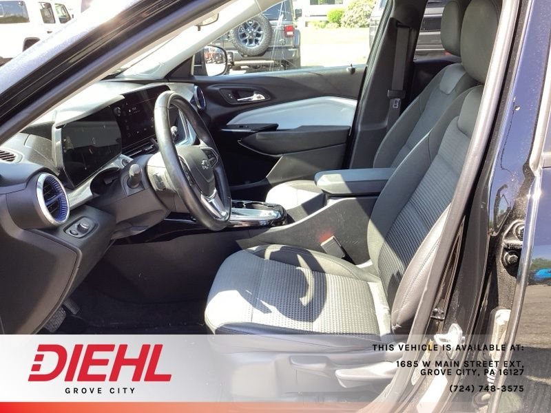 Used 2024 Black Chevrolet LT image 19