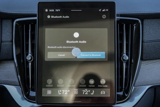2026 Volvo XC90 Plus - Photo 21