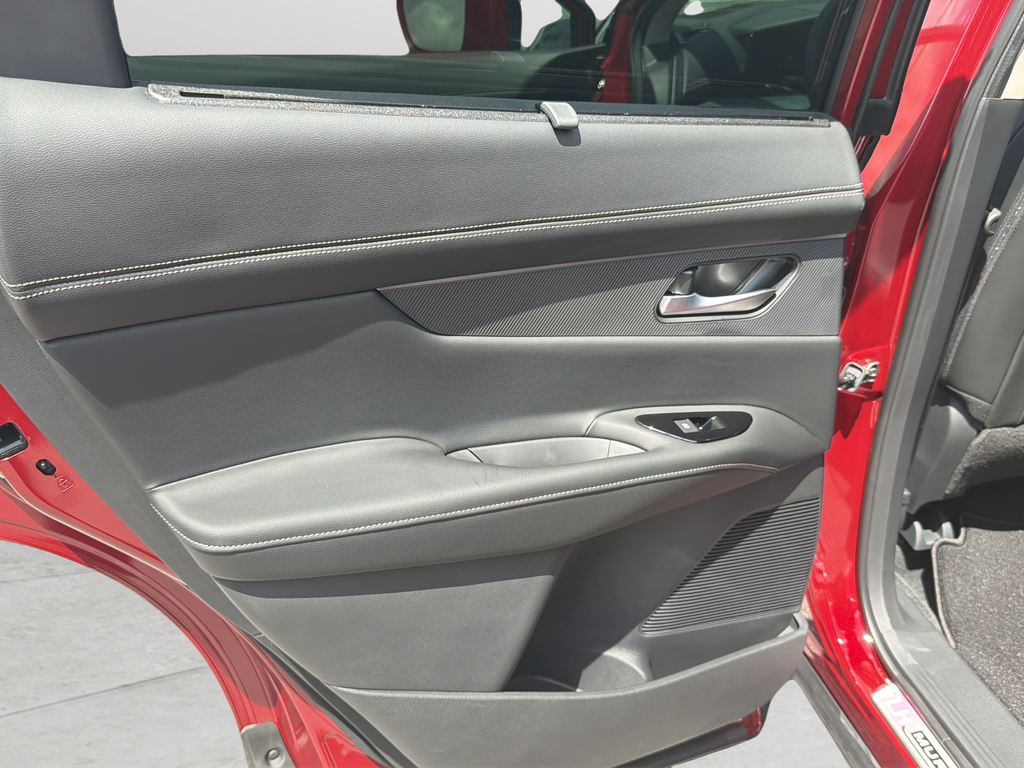 New 2026 Red Nissan Platinum image 31
