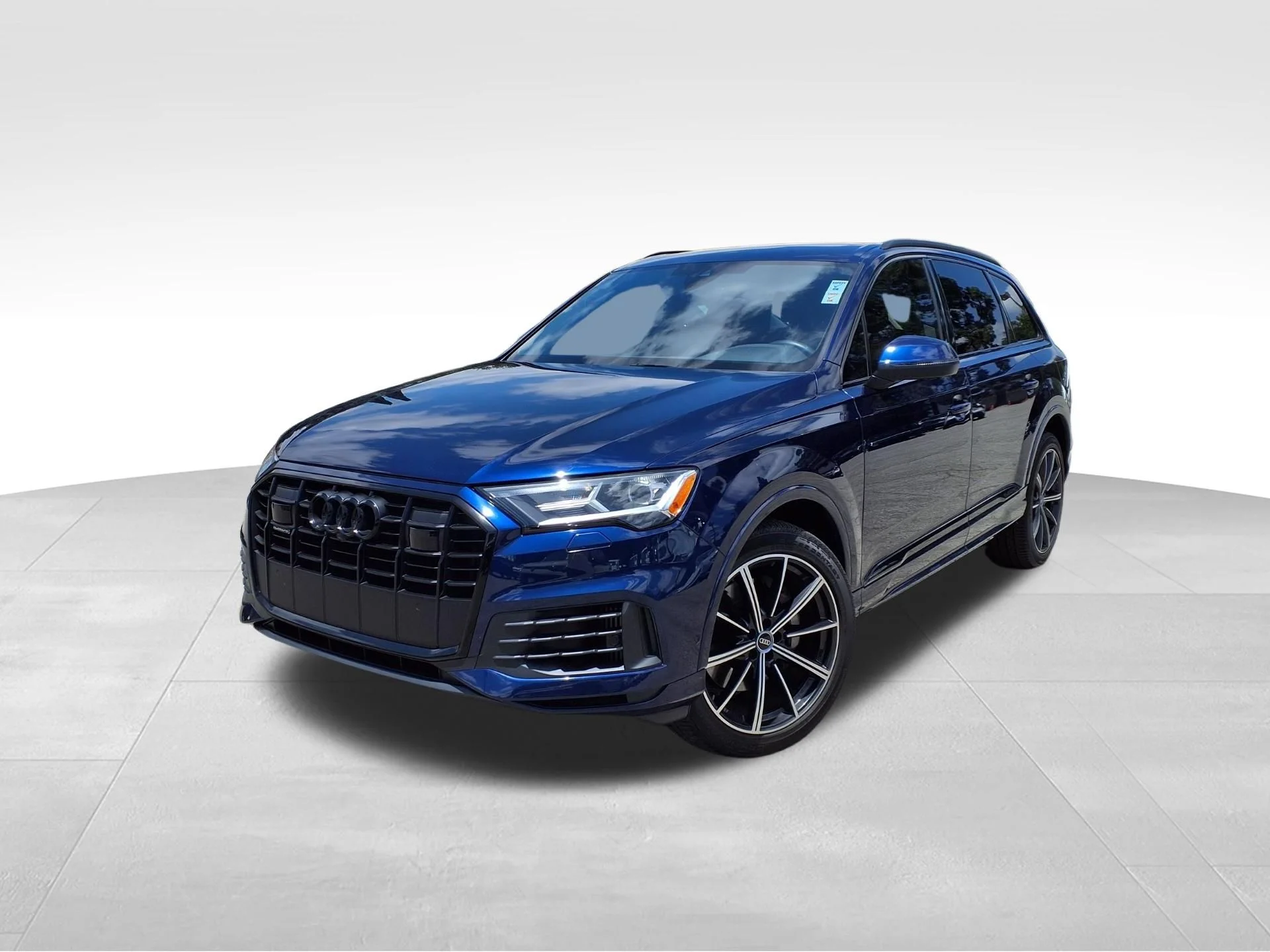 2022 Audi Q7 55 Premium Plus quattro Tiptronic's photo