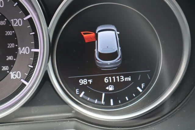 Used 2021 Snowflake White Pearl Mazda Touring image 41