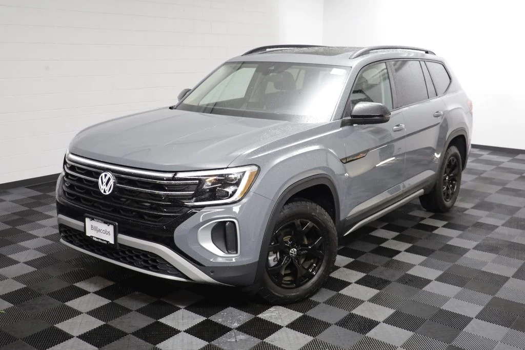 Used 2024 Pure Gray Volkswagen 2.0T Peak Edition SEL image 2