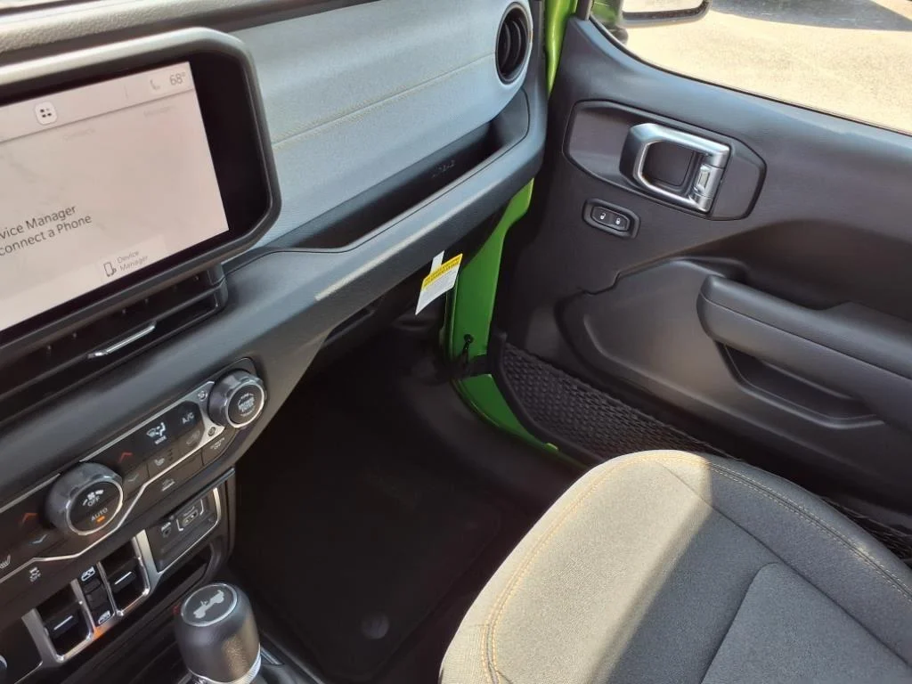 2025 Jeep Wrangler 4-Door Sport S - Photo 17