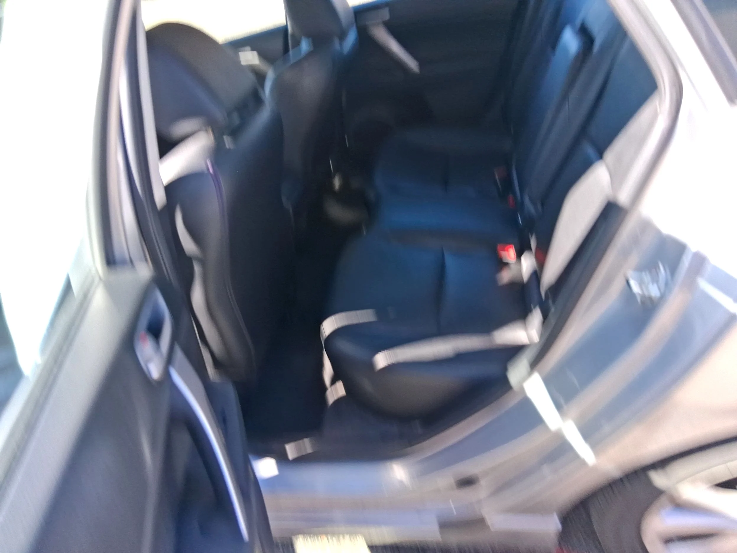 Used 2011 Silver Mazda s Grand Touring image 9