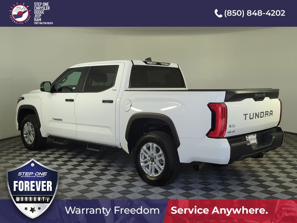 Used 2025 White Toyota SR5 image 4
