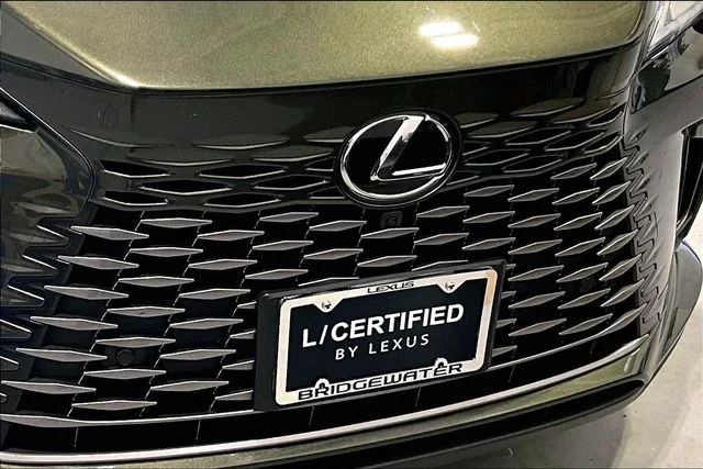 Certified Used 2024 NORI GREEN PEARL Lexus Luxury image 33