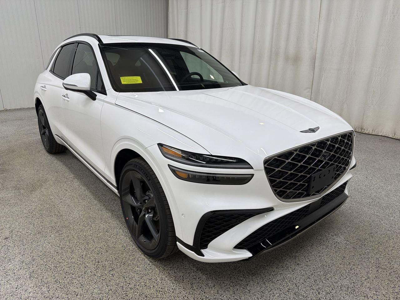 2027 Genesis GV70