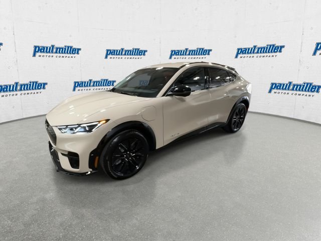 New 2026 Beige Ford Premium image 5