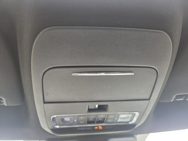 New 2026 Avalanche Ford Platinum® image 22