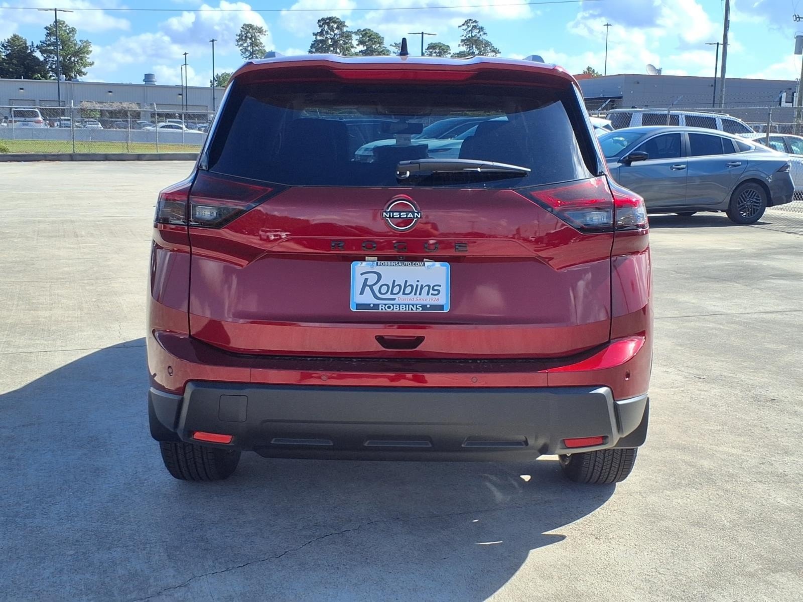 2026 Nissan Rogue photo 5 of 23
